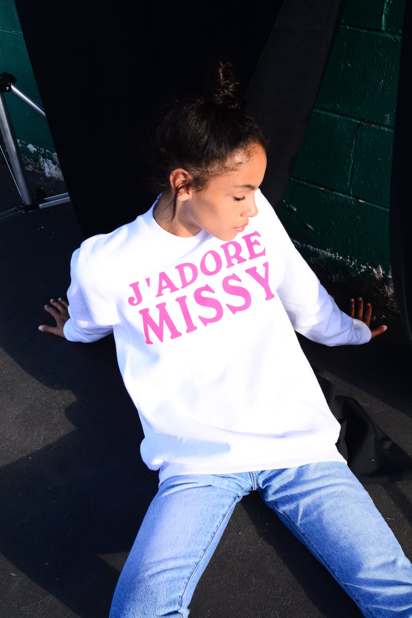 J'ADORE MISSY CREWNECK