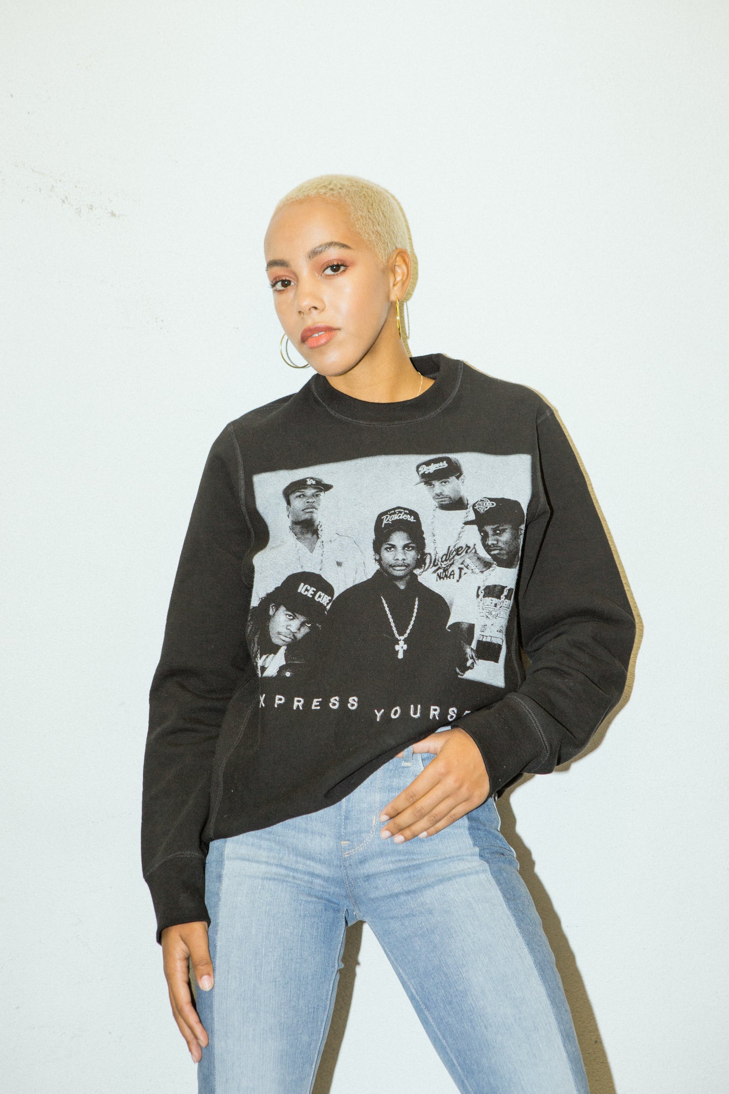 EXPRESS YOURSELF CREWNECK